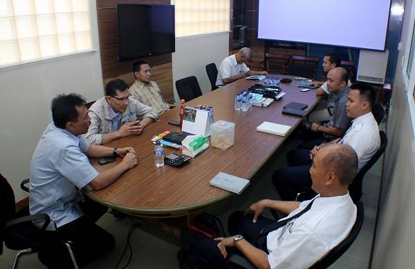 garuda-indonesia-alami-penurunan-laba-bersih