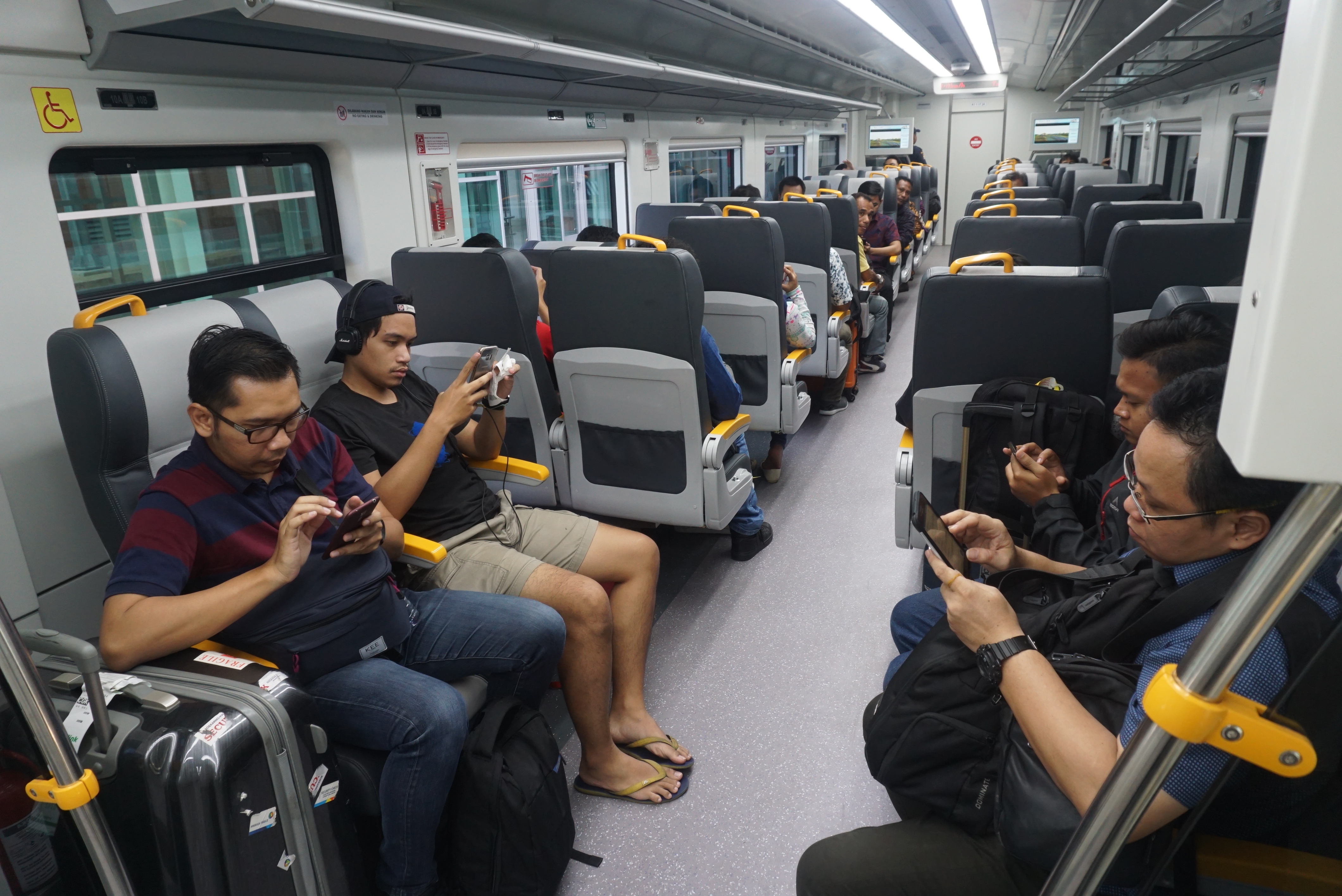 tarif-kereta-bandara-soekarno-hatta-disesuaikan-tergantung-tujuan
