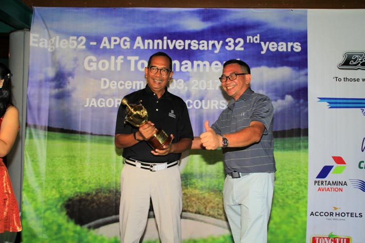 Ini Juara Turnamen Golf Eagle52